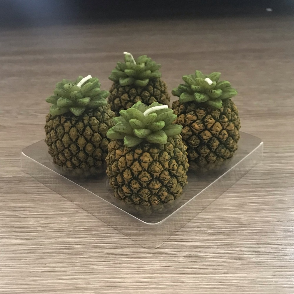 Unscneted pineapple candle set